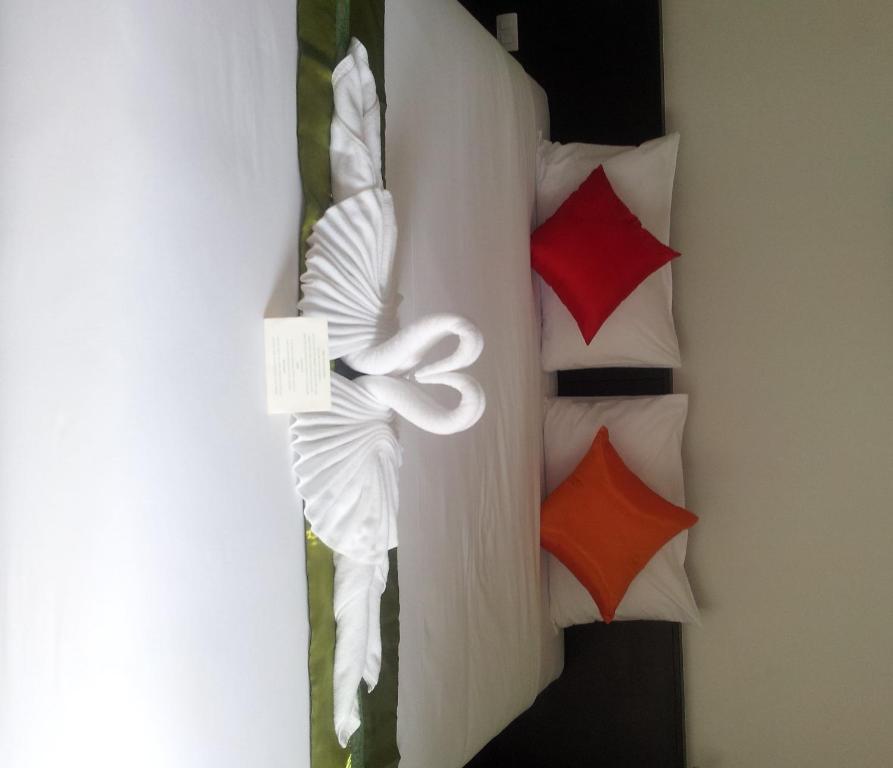 Leisure Place Phuket Chalong Phòng bức ảnh