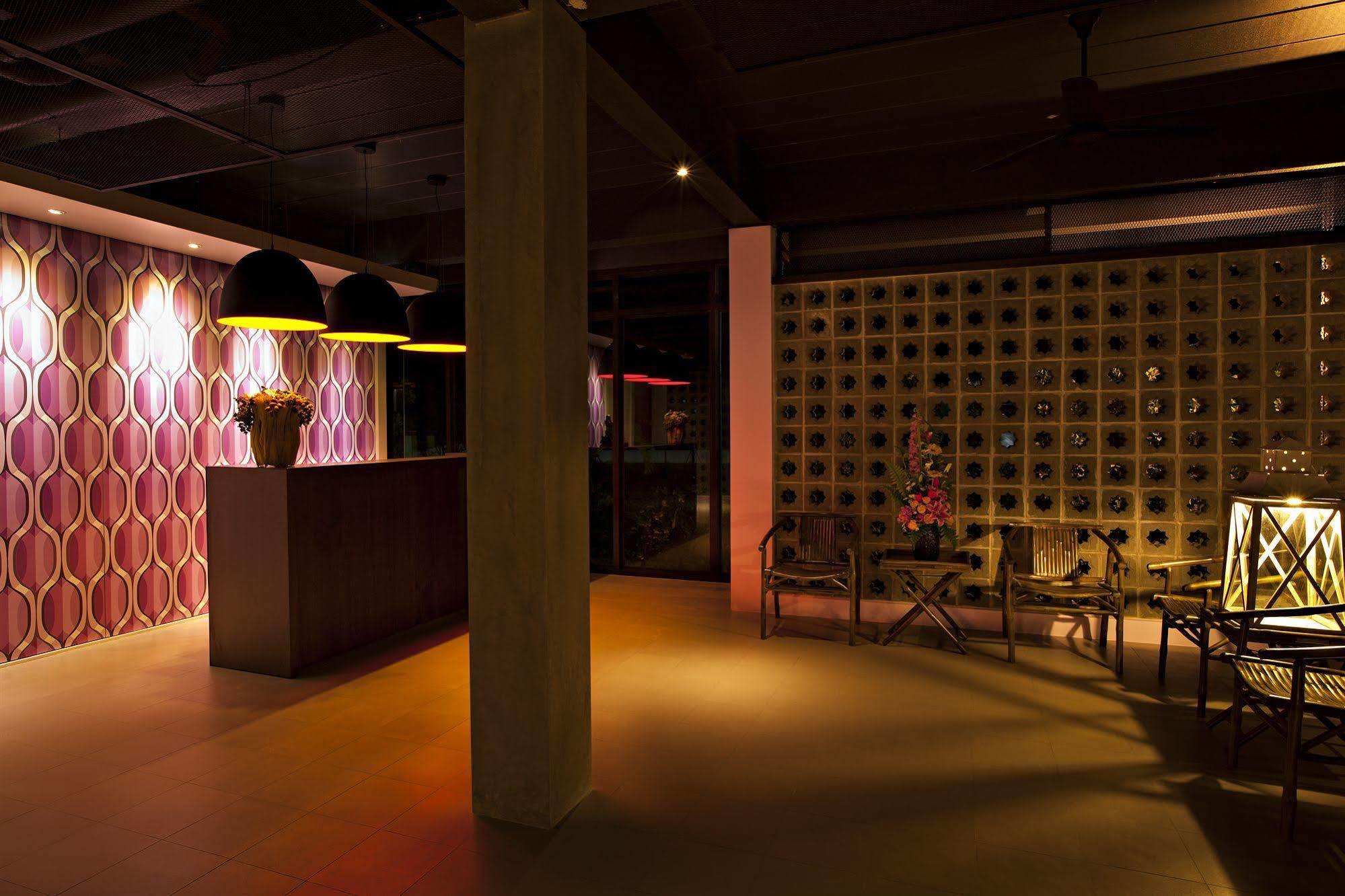 Leisure Place Phuket Chalong Ngoại thất bức ảnh
