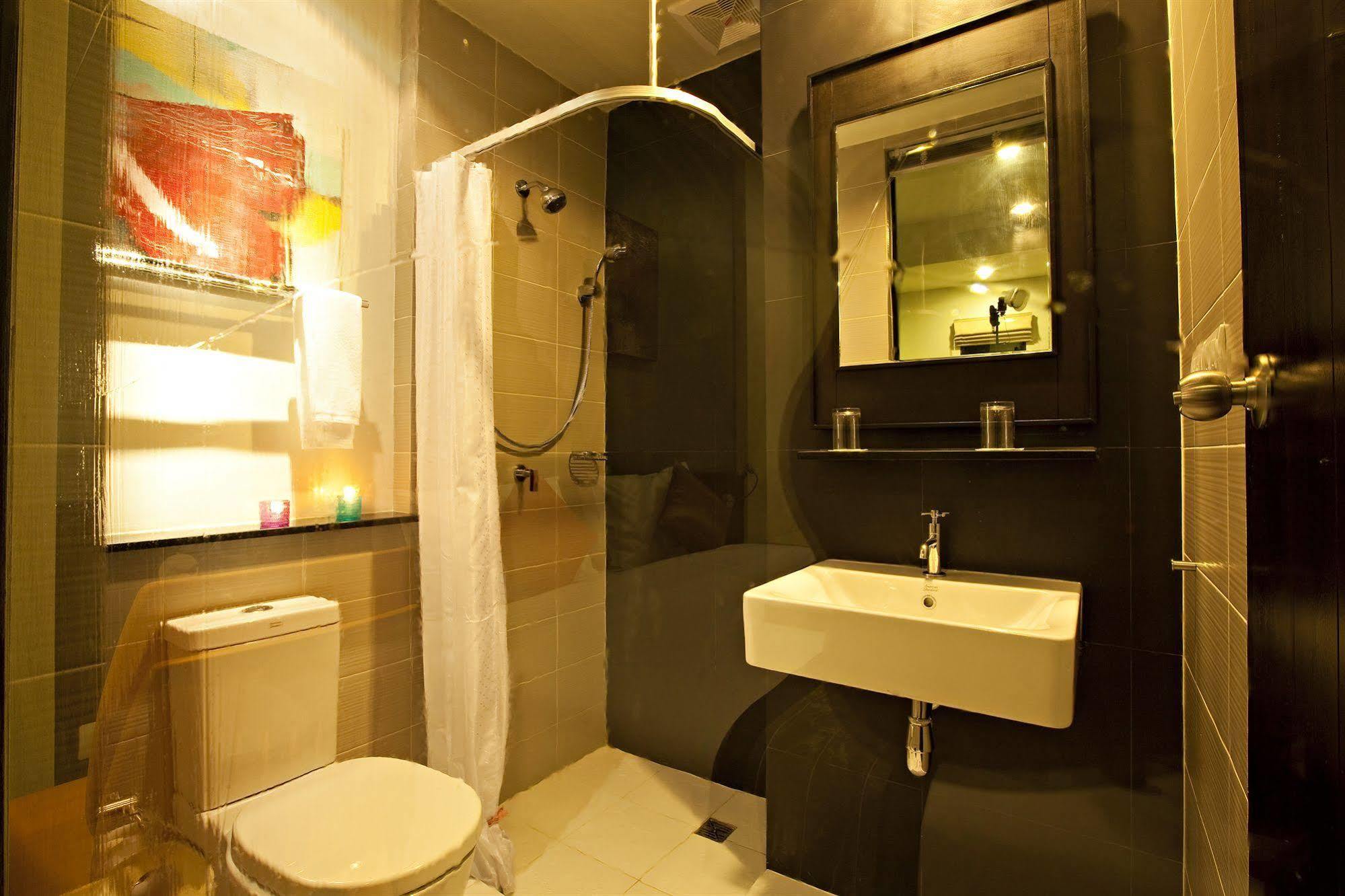 Leisure Place Phuket Chalong Ngoại thất bức ảnh